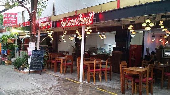 Istanbul Cafe & Bistro